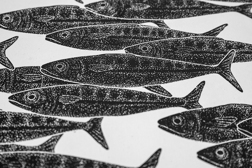 Print of fish<br />
 pattern linocut.